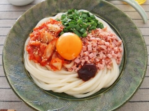 キムチの簡単まぜうどん